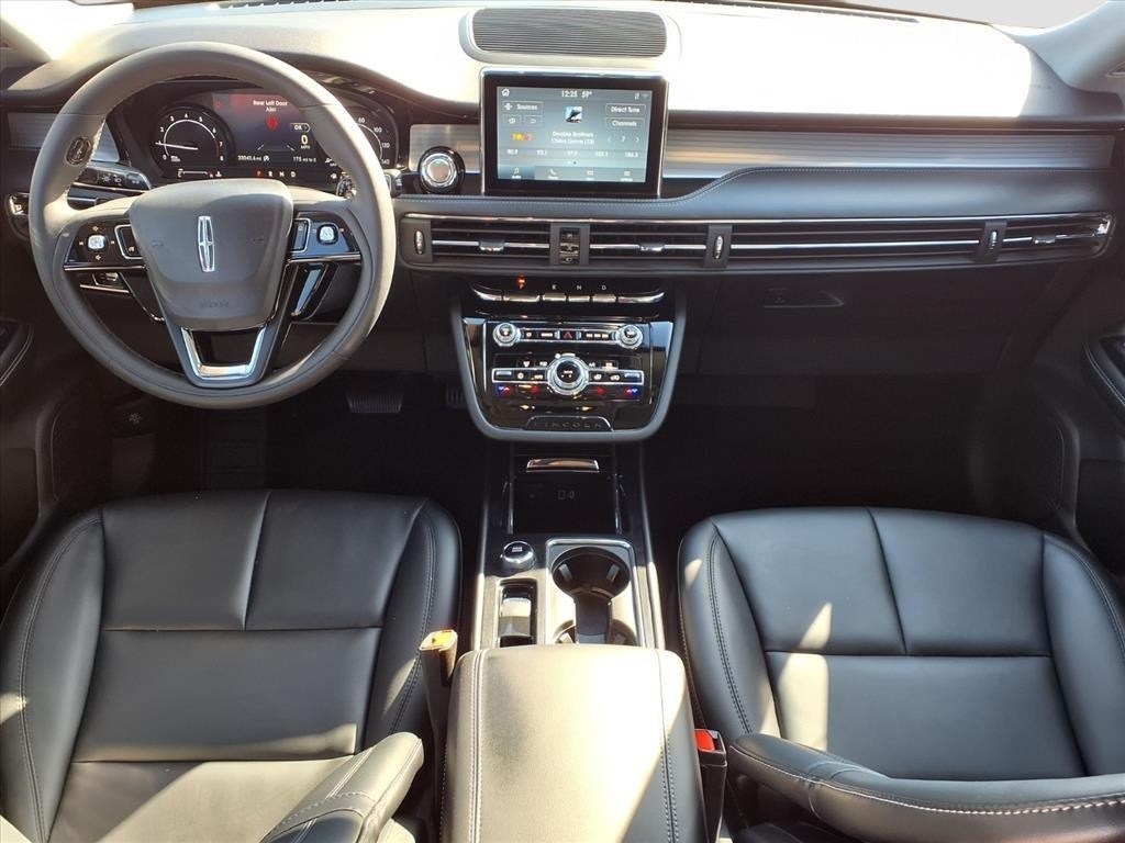 Lincoln Corsair Base 2022