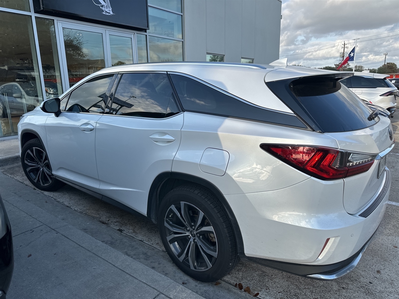 Lexus RX 350L FWD 2020