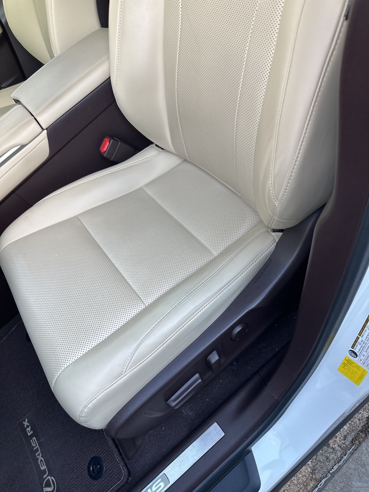 Lexus RX 350L FWD 2020