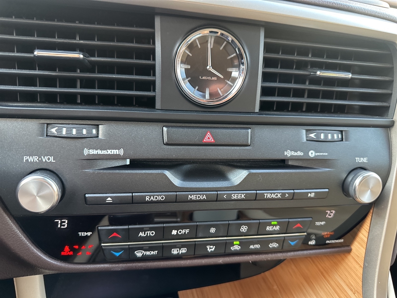 Lexus RX 350L FWD 2020