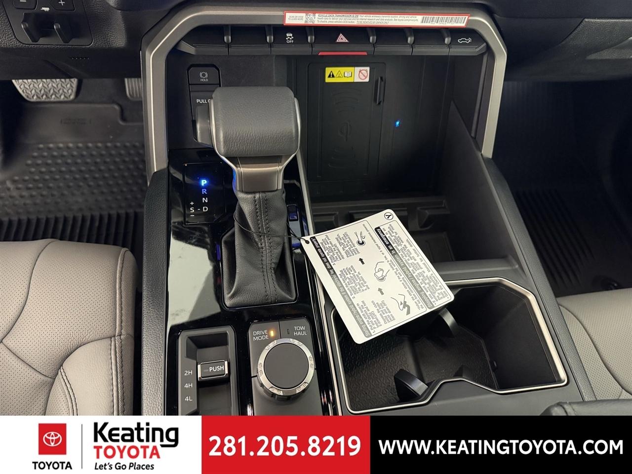 Toyota Tundra SR5 CrewMax 4WD 2026