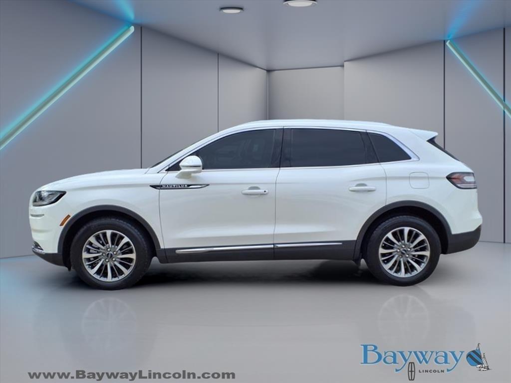 Lincoln Nautilus Base 2022