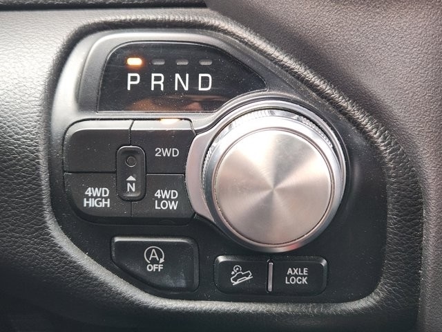 RAM 1500 Rebel Crew Cab SB 4WD 2021