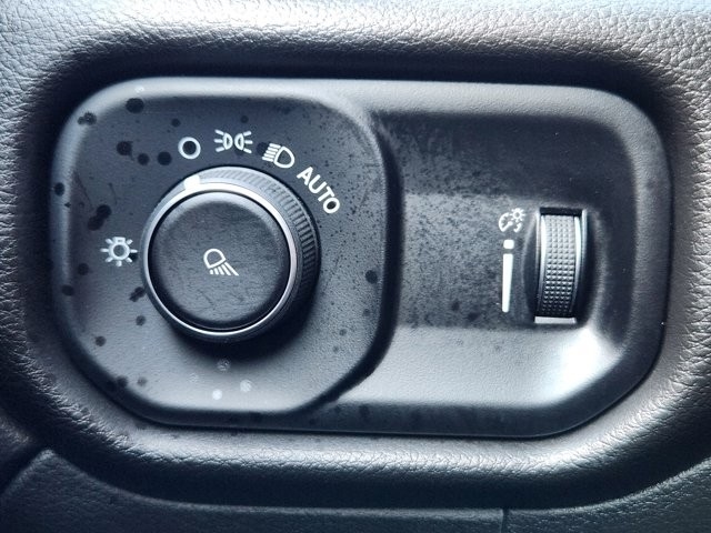 RAM 2500 Tradesman Crew Cab LWB 4WD 2024