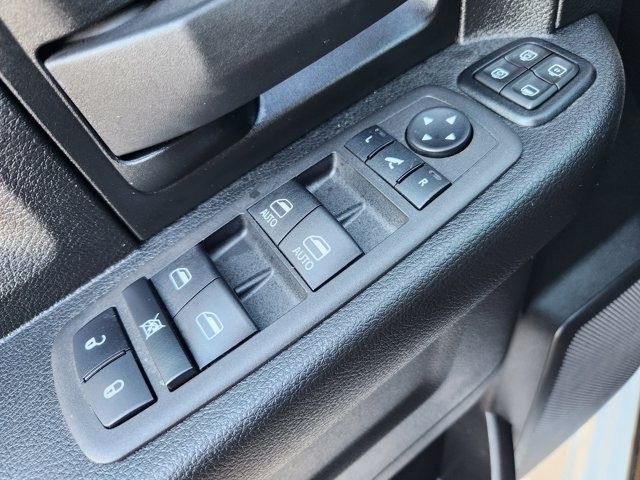 RAM 2500 Tradesman Crew Cab LWB 4WD 2024