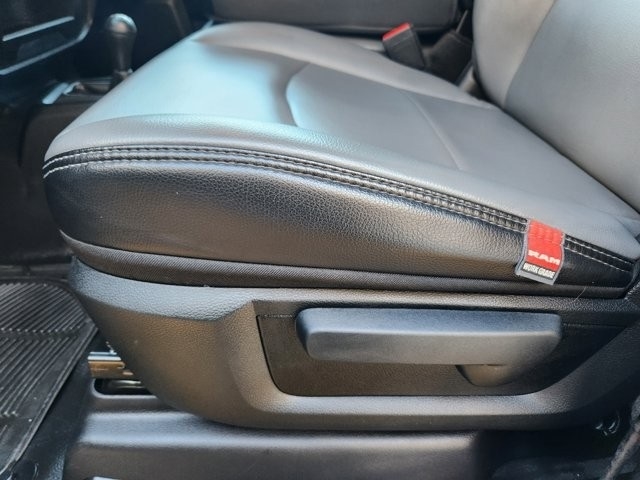 RAM 2500 Tradesman Crew Cab LWB 4WD 2024