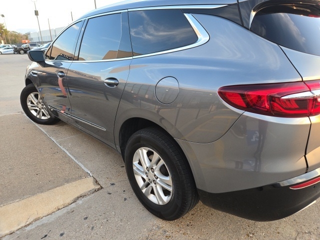 Buick Enclave Essence AWD 2019