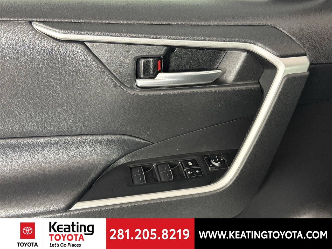 Toyota RAV4 XLE 2023