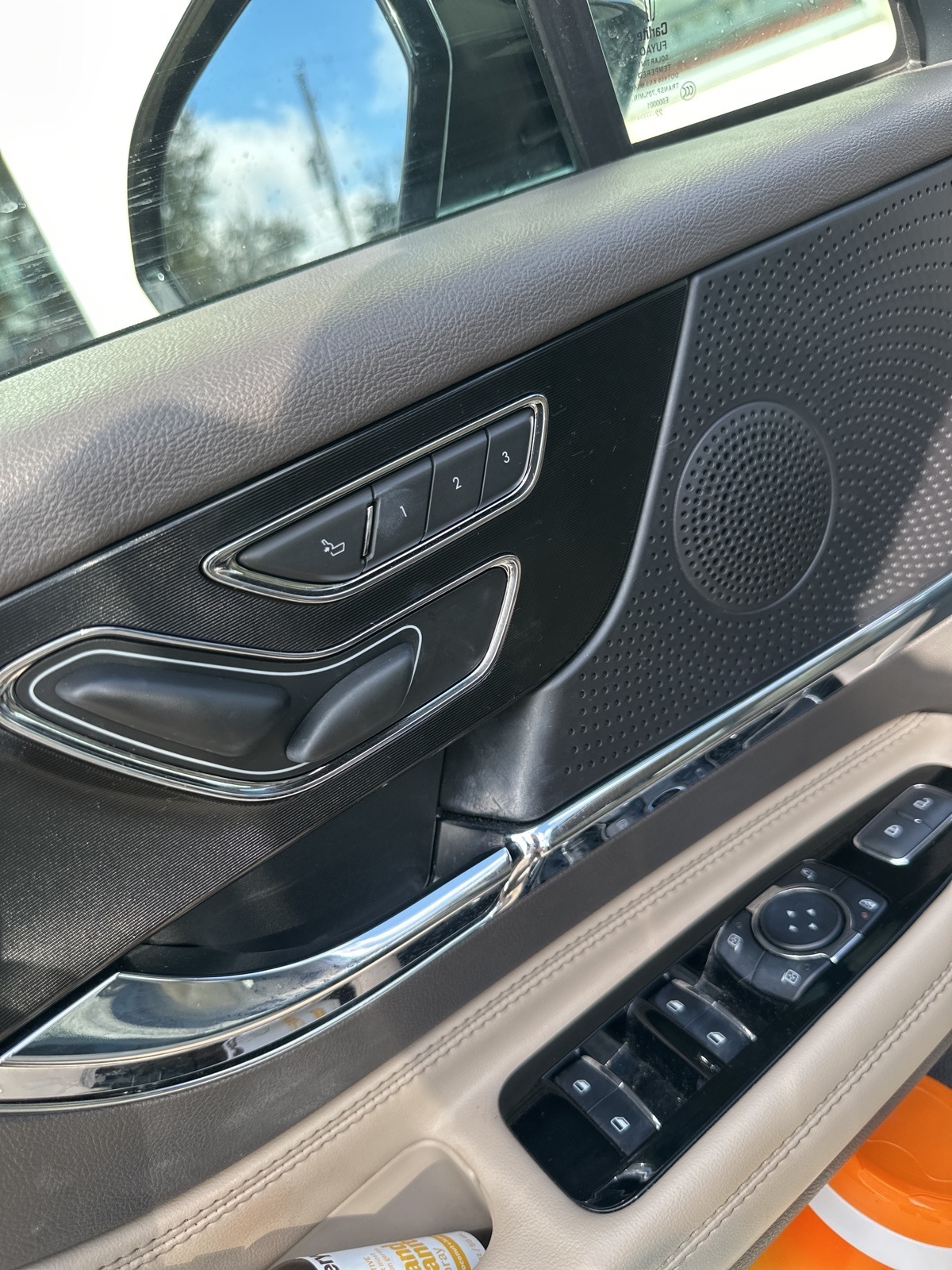 Lincoln Corsair Base 2023