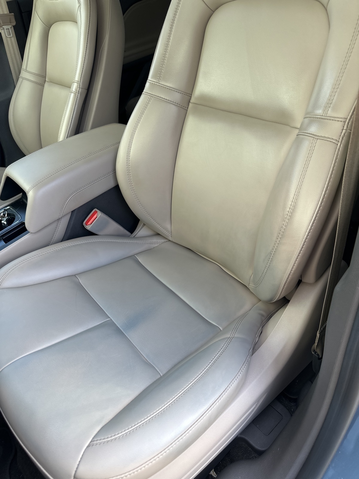 Lincoln Corsair Base 2023