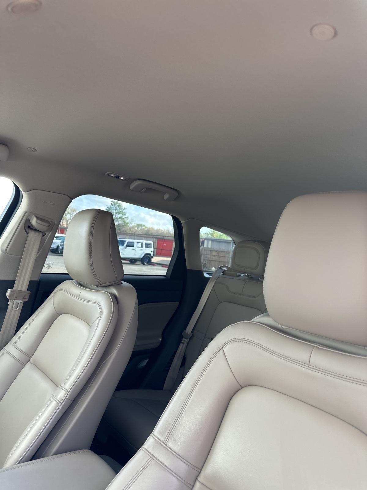 Lincoln Corsair Base 2023