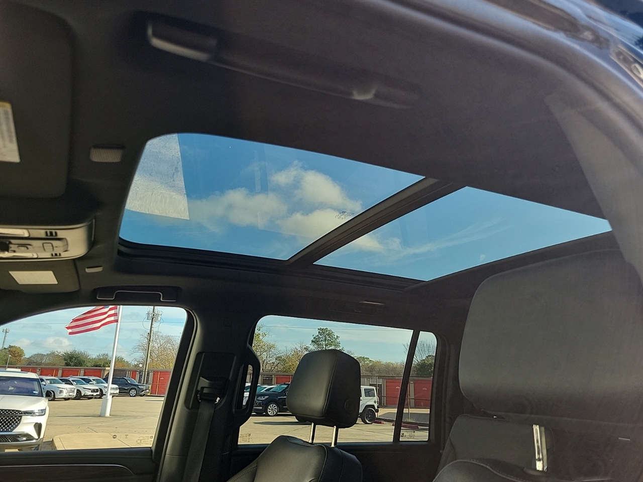 Chevrolet Suburban LT 2WD 2023