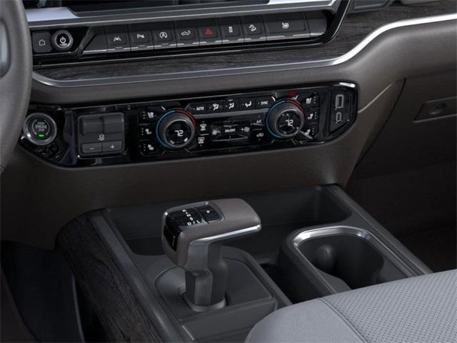 Chevrolet Silverado 1500 LTZ Crew Cab 4WD 2026