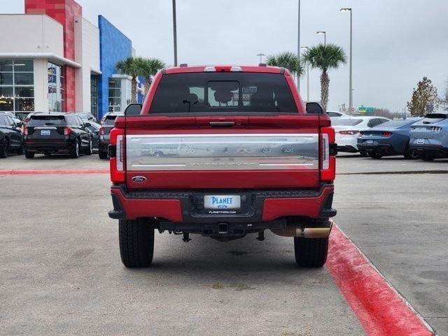 Ford F-250 SD Platinum Crew Cab 4WD 2024