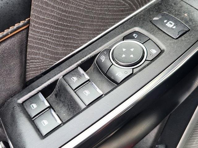 Ford F-250 SD Platinum Crew Cab 4WD 2024