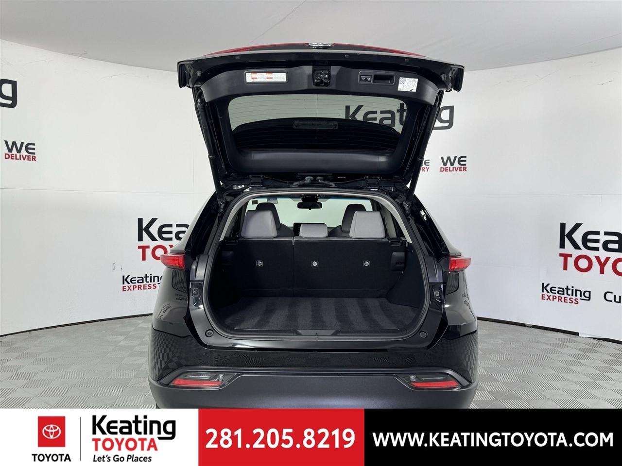 Toyota Venza LE 2021