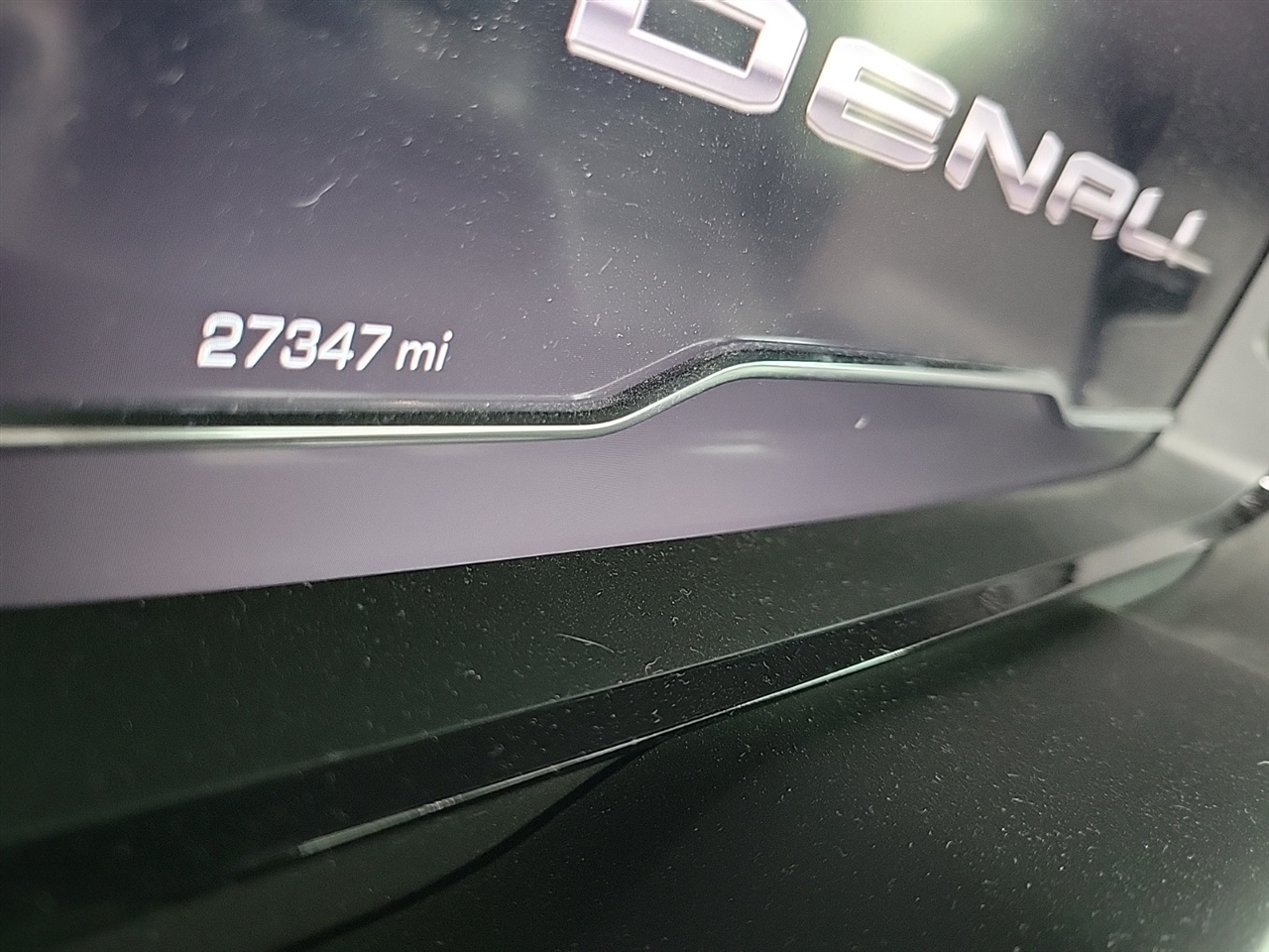 GMC Yukon Denali 4WD 2023