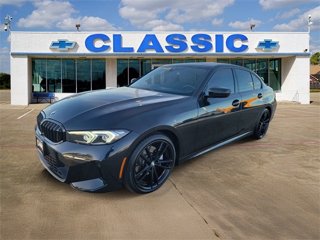 BMW 3-Series 330i 2024