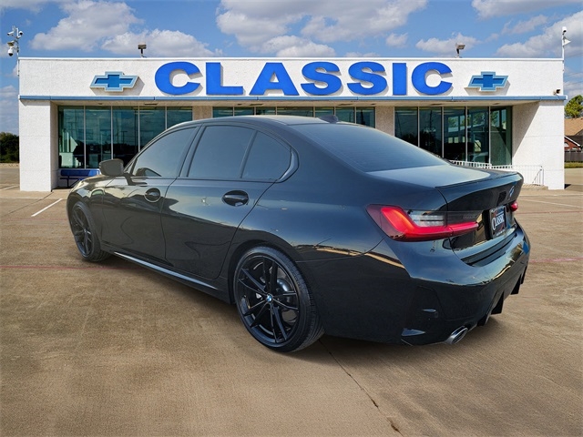 BMW 3-Series 330i 2024