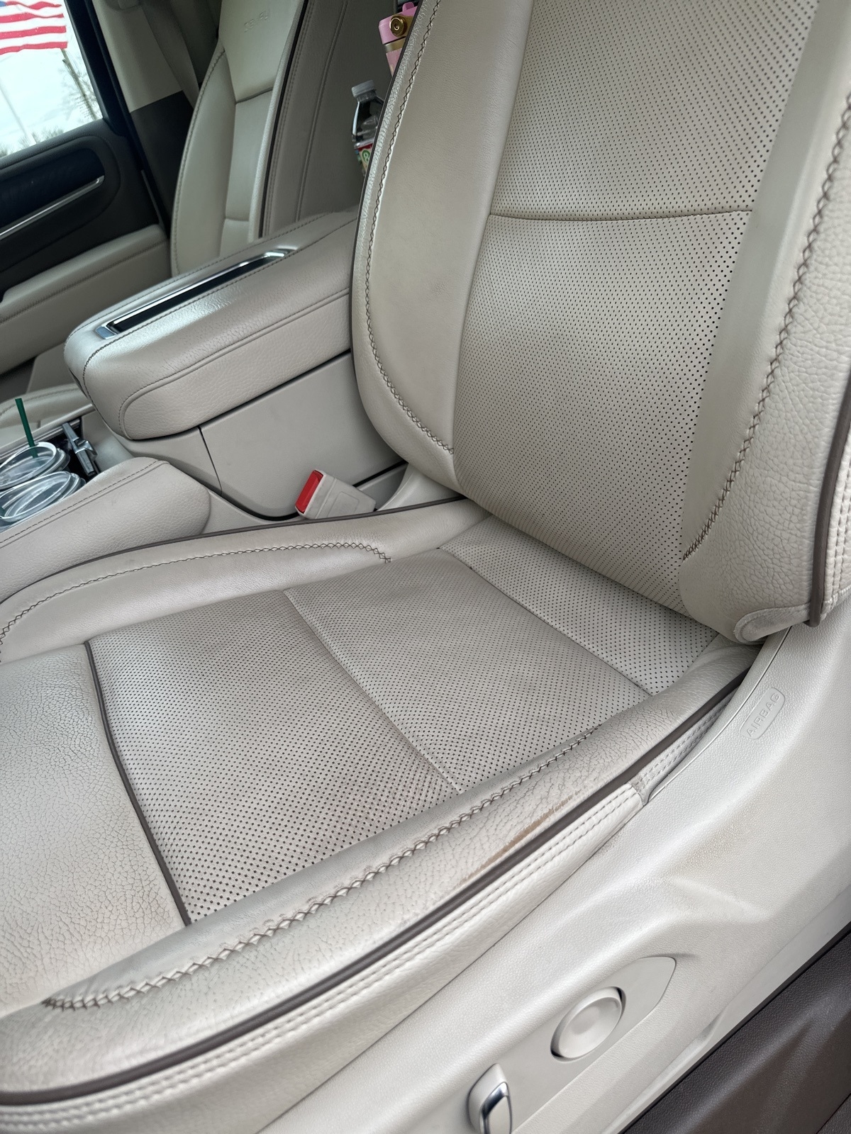 GMC Yukon Denali 2WD 2022