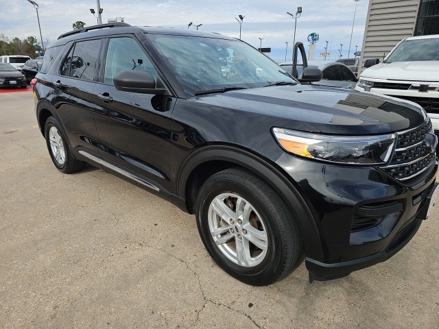 Ford Explorer XLT 2022