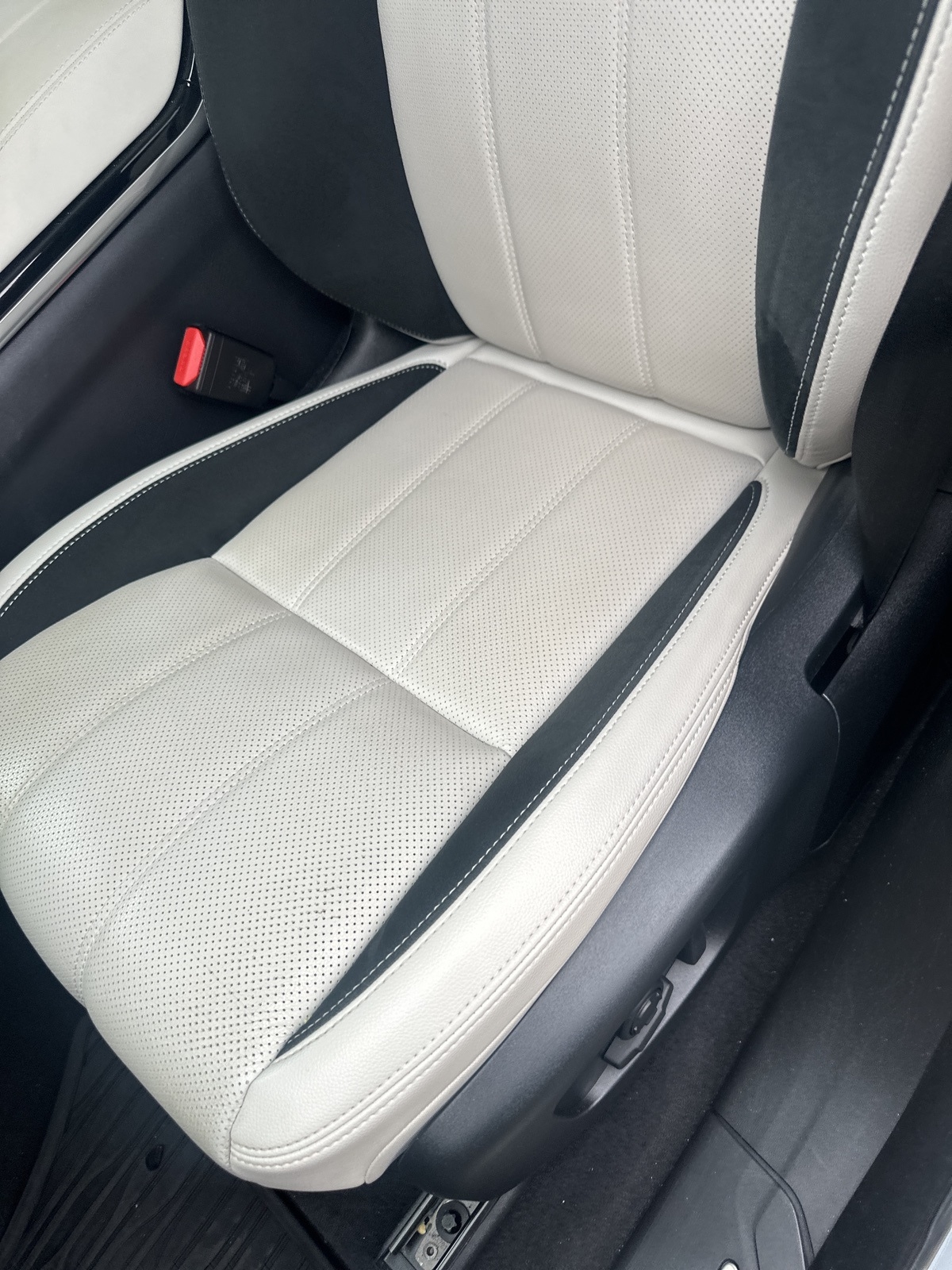 Land Rover Range Rover Velar S 2022