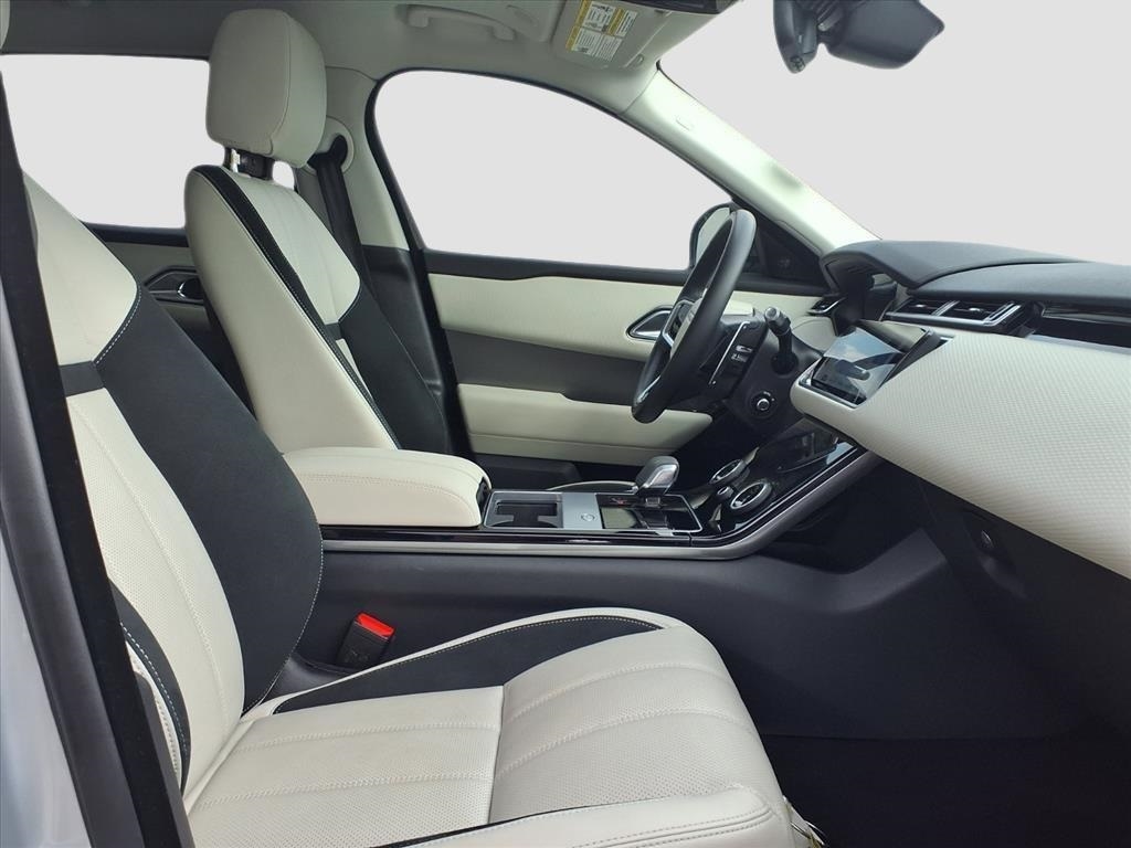 Land Rover Range Rover Velar S 2022