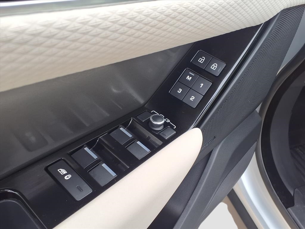 Land Rover Range Rover Velar S 2022