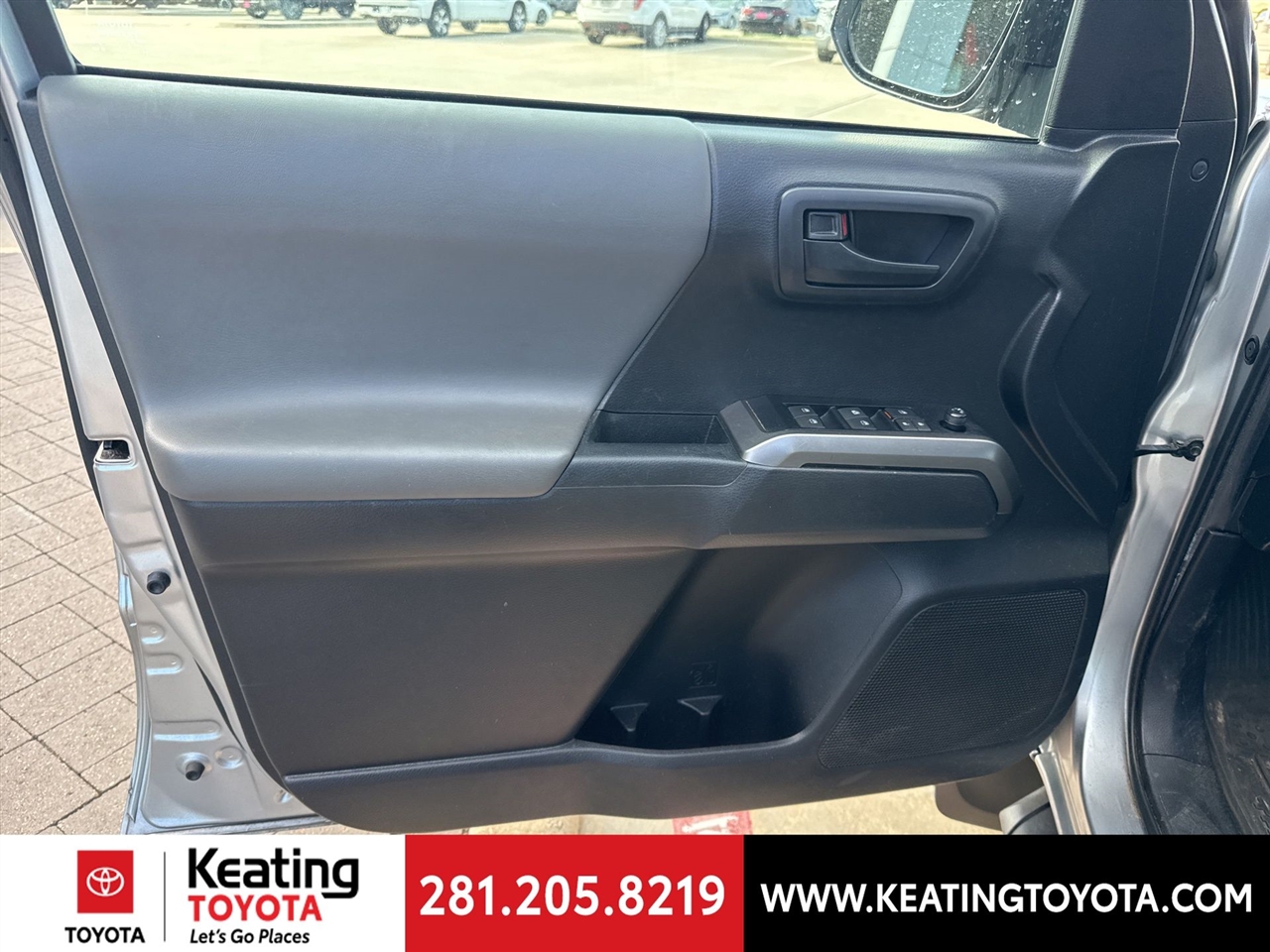 Toyota Tacoma SR5 Double Cab Long Bed V6 6AT 2WD 2022