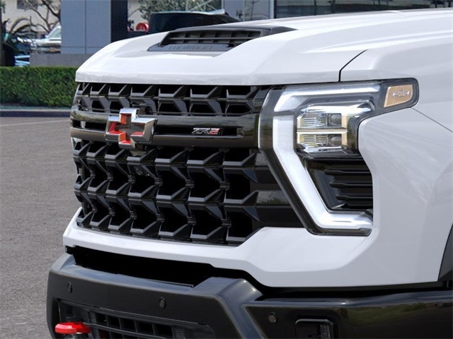 Chevrolet Silverado 2500HD ZR2 Crew Cab 4WD 2026