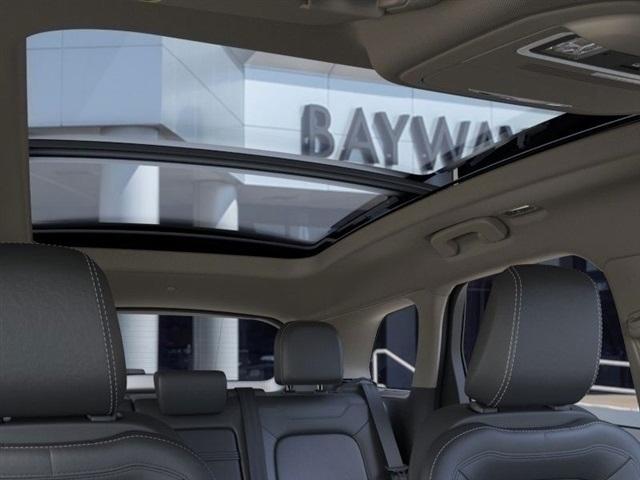 Lincoln Corsair Premiere 2026