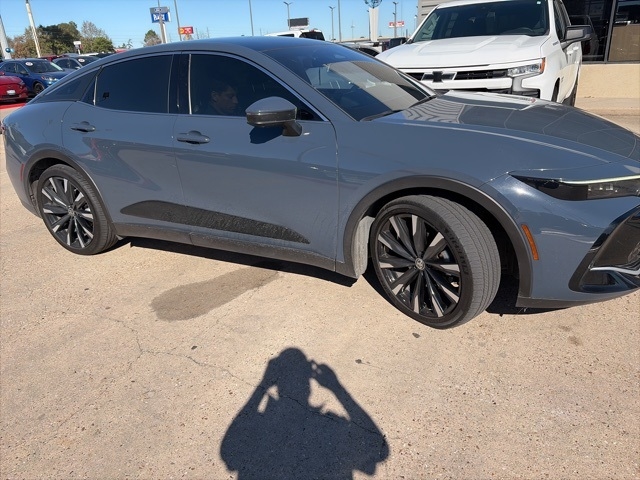 Toyota Crown Platinum 2025