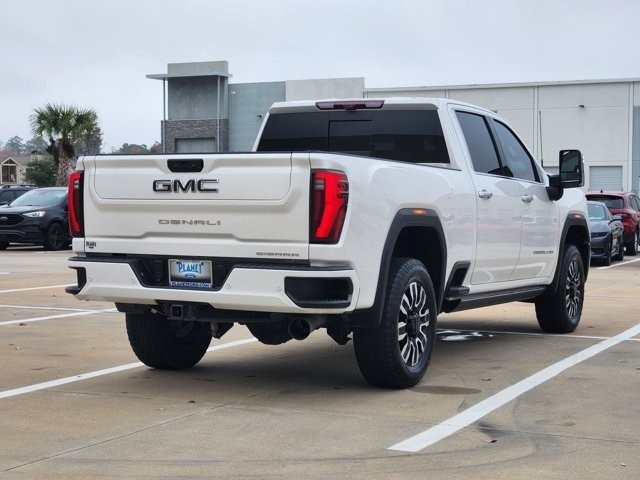 GMC Sierra 2500HD Denali Ultimate Crew Cab 4WD 2024