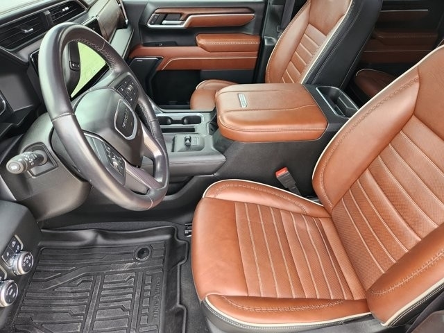 GMC Sierra 2500HD Denali Ultimate Crew Cab 4WD 2024