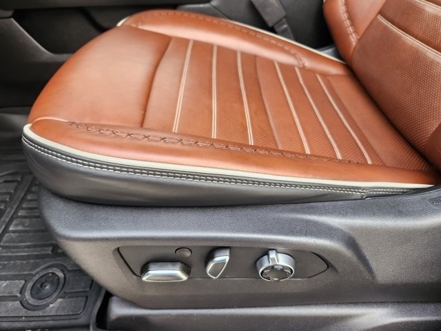 GMC Sierra 2500HD Denali Ultimate Crew Cab 4WD 2024