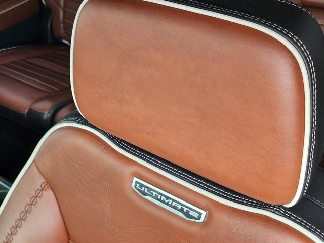 GMC Sierra 2500HD Denali Ultimate Crew Cab 4WD 2024