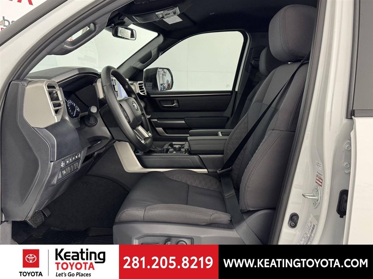 Toyota Tundra SR5 CrewMax 4WD Long Bed 2026