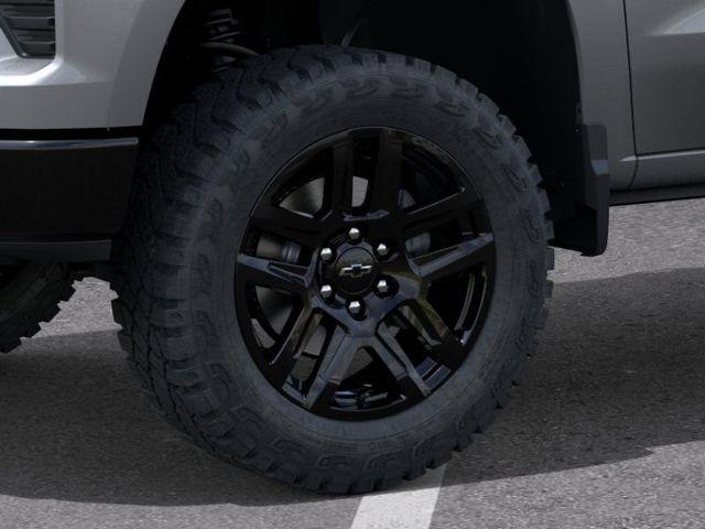 Chevrolet Silverado 1500 Trail Boss Custom Crew Cab 4WD 2026