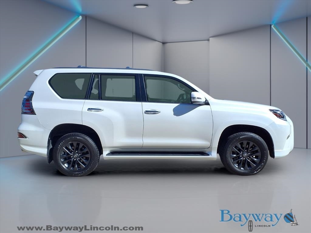 Lexus GX 460 Base 2023