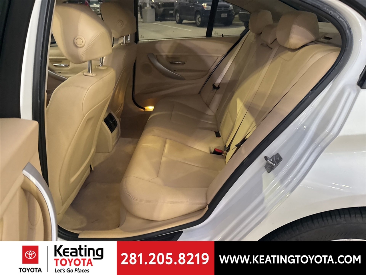 BMW 3-Series 320i Sedan 2014