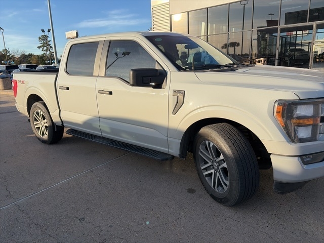 Ford F-150 XL SuperCrew 5.5-ft. Bed 2WD 2023