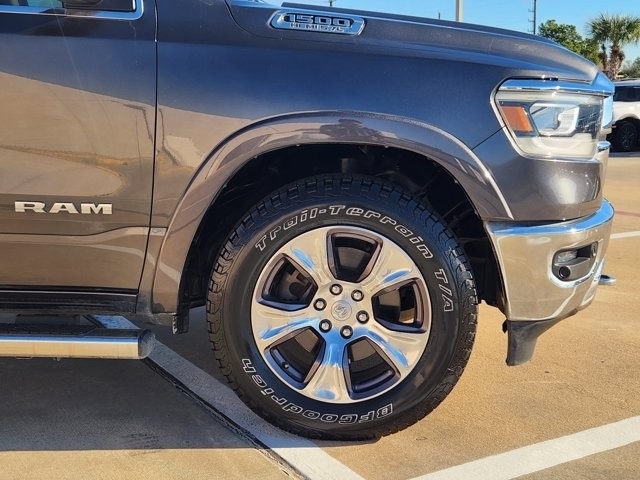 RAM 1500 Laramie Crew Cab SWB 2WD 2019