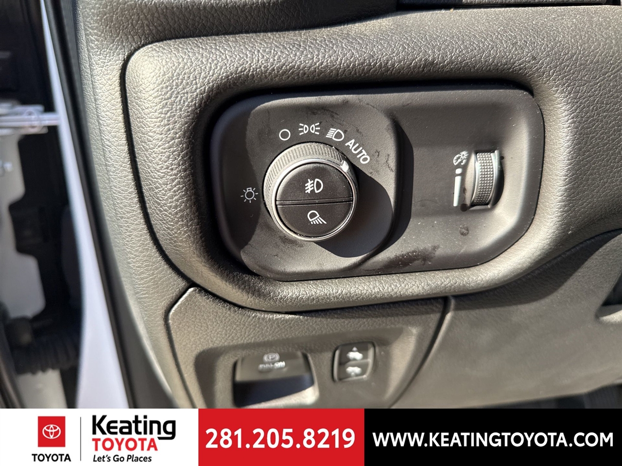 RAM 1500 Big Horn Crew Cab SWB 2WD 2025