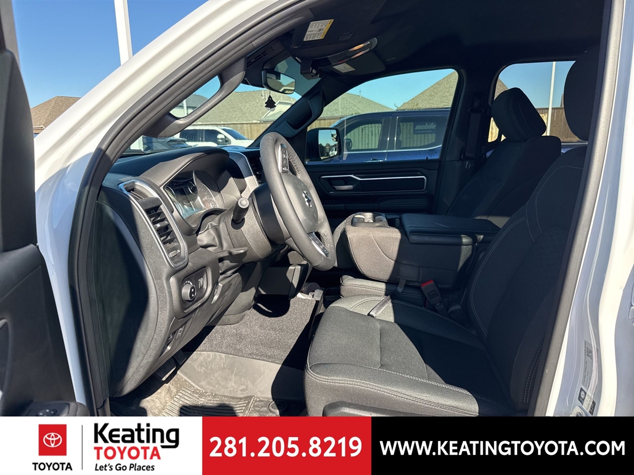 RAM 1500 Big Horn Crew Cab SWB 2WD 2025