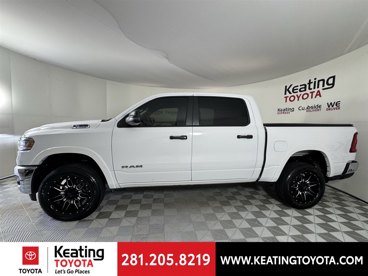 RAM 1500 Big Horn Crew Cab SWB 2WD 2025