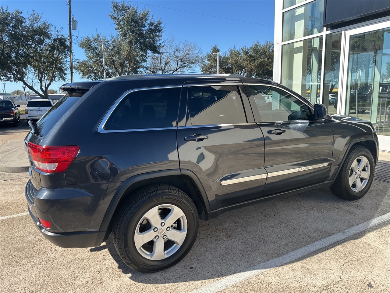 Jeep Grand Cherokee Laredo 2WD 2012