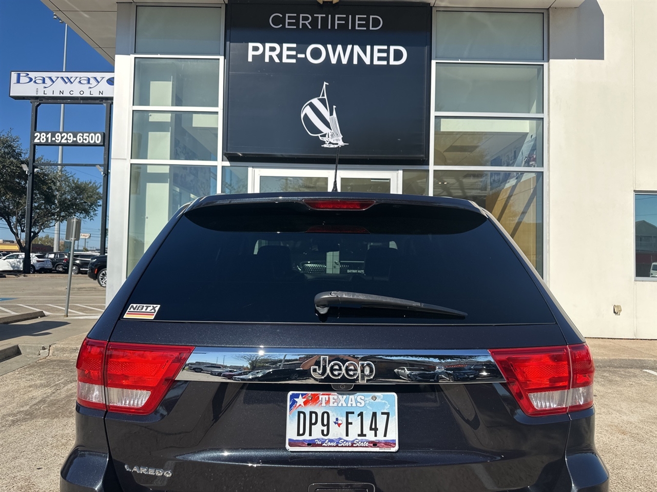 Jeep Grand Cherokee Laredo 2WD 2012