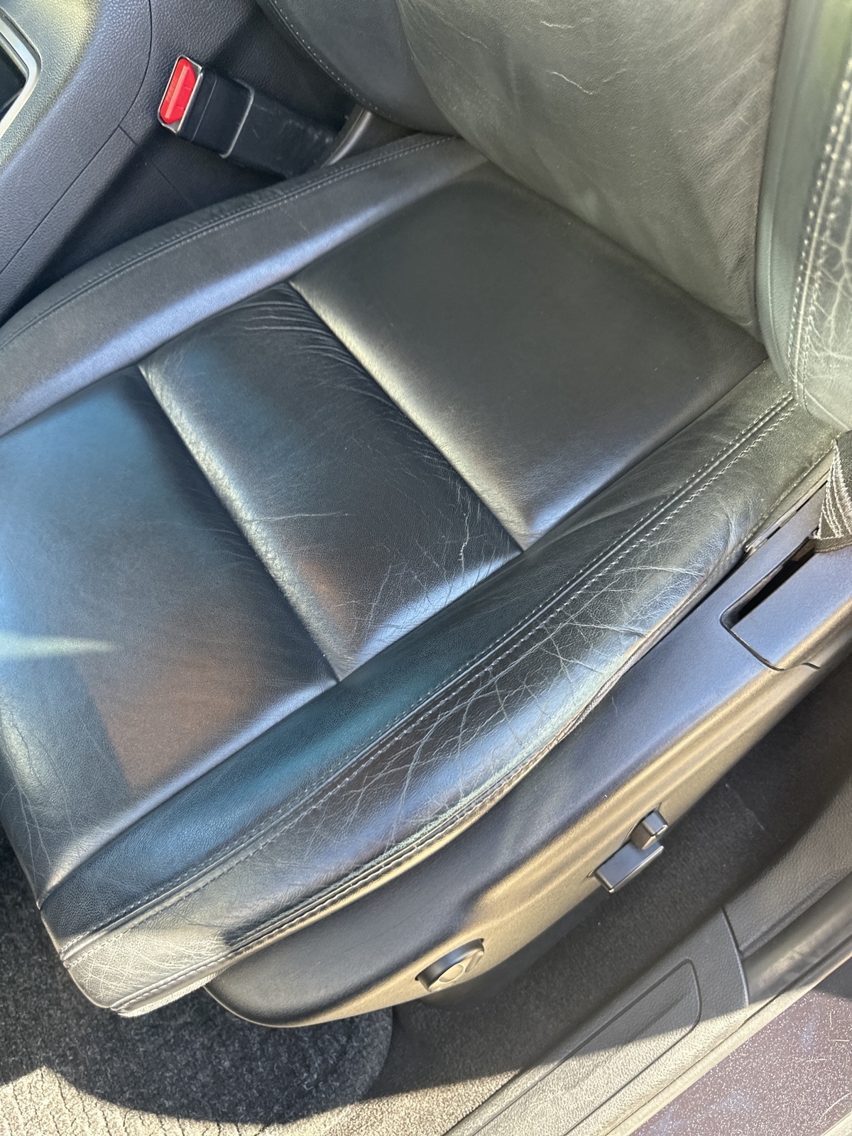 Jeep Grand Cherokee Laredo 2WD 2012