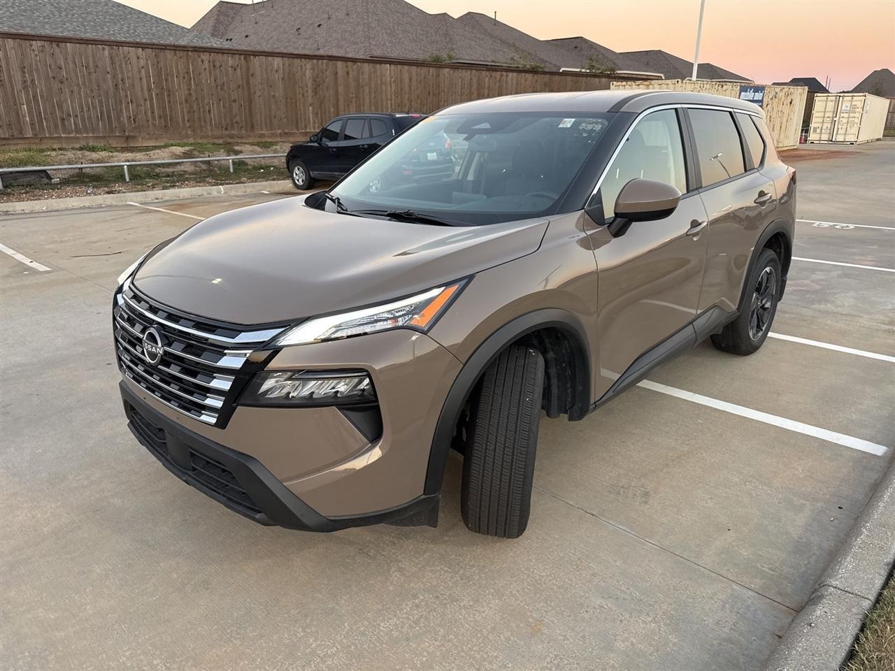 Nissan Rogue SV AWD 2025