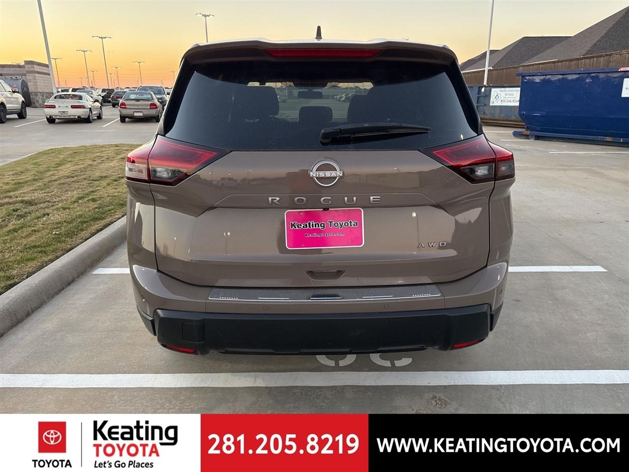 Nissan Rogue SV AWD 2025